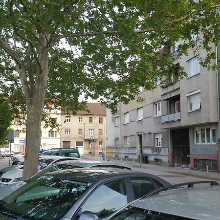 Apartment Roberta Загреб Екстер'єр фото