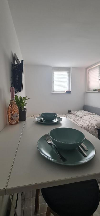 Apartment Roberta Загреб Екстер'єр фото